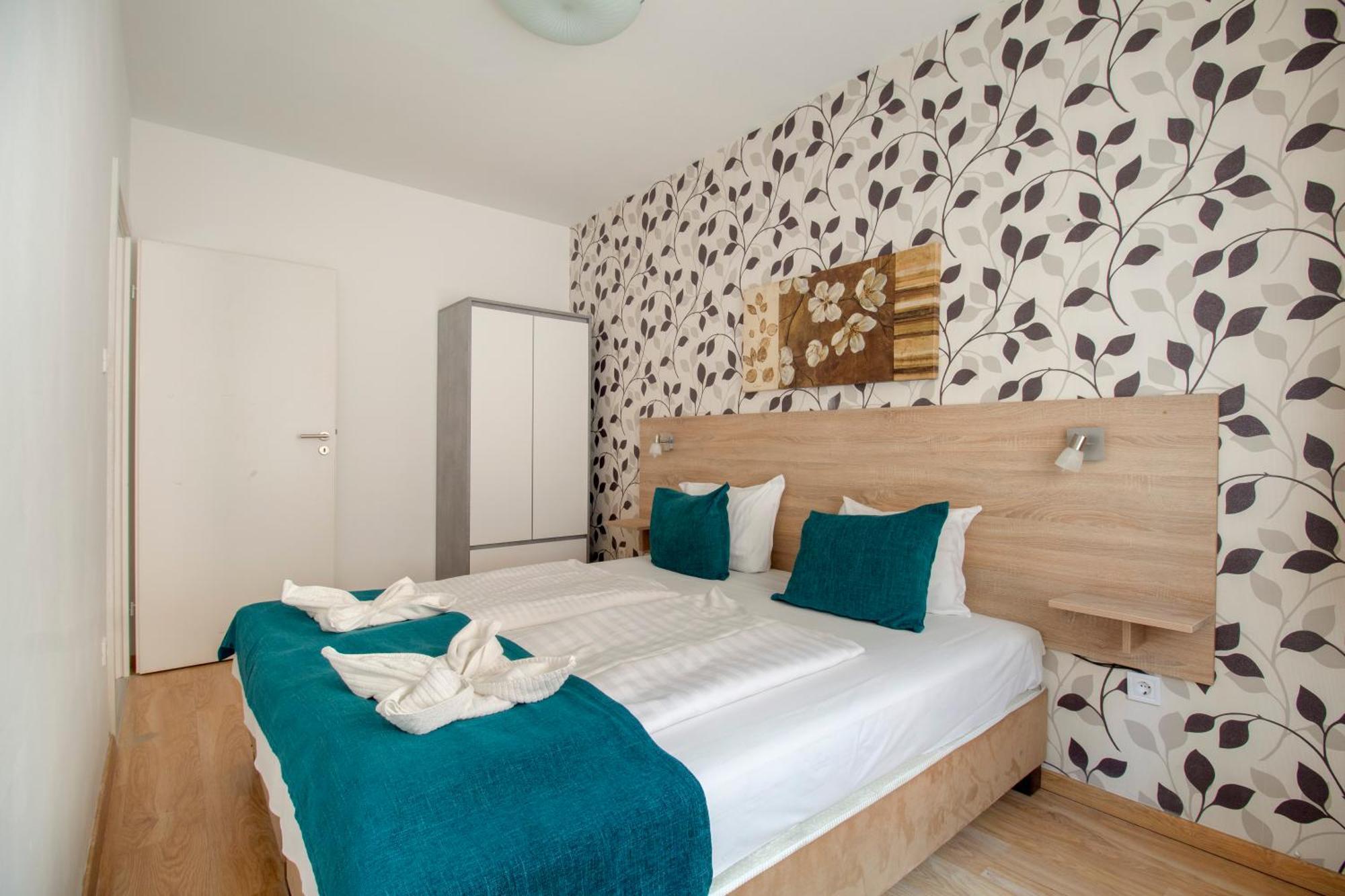 Mono With Free Parking Apartment